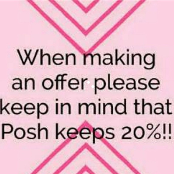 Welcome to my closet. I give great discount when you bundle items😎 - Picture 2 of 3